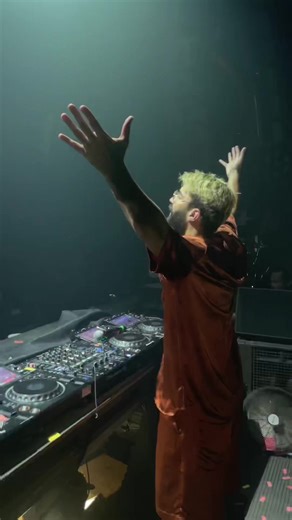 Techno Remix of DAYLIGHT with Clock Ticking | Electronic Music On Stage