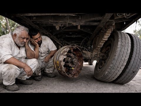 Mini Loader Truck Axle Snapped on the Road – Massive Restoration Begins