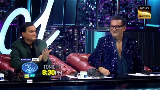 Sneha ki beautiful performance ne kiya Abhijeet sir ko khush! ♥️ Shreya ma'am ne sabki request bhi puri ki! 🎵🎙️ Dekhiye #IndianIdol aaj raat 8:30 PM baje, sirf #SonyEntertainmentTelevision pe. Shreya Ghoshal l BADSHAH Vishal Dadlani nAditya Narayan Abhijeet Bhattacharya Lalit Pandit Fremantle India #SonyTV #IndianIdol15 #IdolSneha | Sony Entertainment Television