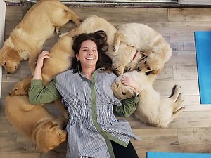 Puppy Yoga Makrham - Yoga Kawa