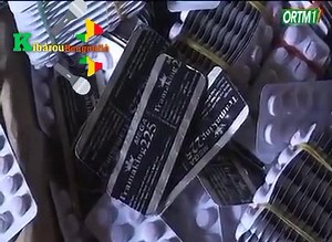 5.7K views · 292 reactions | #DOUANE - INFO : Le #CDM félicite et encourage la Douane Malienne (les Soldats de l'Economie). Saisie d'or, de volailles et de produits périmés par la douane. #REPORTER_CDM | Kibarou bougoufiè | Facebook