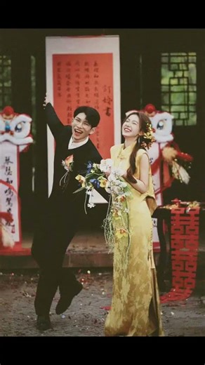 10 Must-Try Energetic Poses for Your Wedding Photos