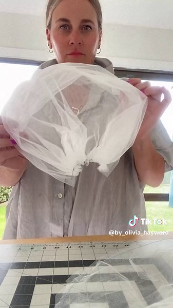 DIY Puffy Sleeves Tutorial for Upcycled Fashion Sewing