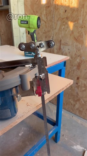 Mastering Straight Cuts with Hand Saws for DIY Projects