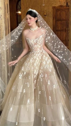 SEN STUDIO rejects the cookie-cutter, assembly-line aesthetic, creating only wedding dresses .