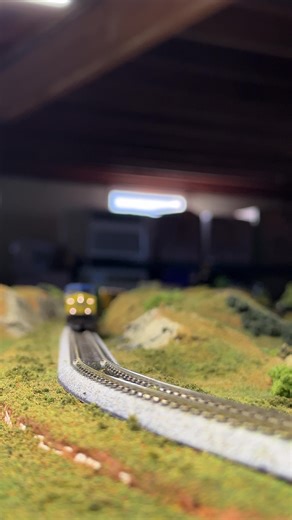 YN2 ac4400 leading the charge on this freight train #nscale #modelrailroad #trainlayout #modeltrain #csx