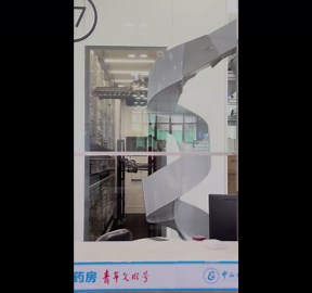 How robots and AI are helping pharmacists prepare medicine in China