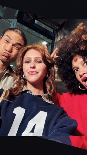 Journeys on Instagram: "they say money can’t buy happiness but have u ever seen your besties in matching uggs?? 💅🩷 . . . . . . . . . [journeys shoes, ugg fall collection, cozy fall aesthetic, ugg tasman outfits, comfy fall footwear, trendy mall outfits 2025, best shoes for fall, ugg outfit inspo, journeys uggs, casual fall looks, cute cozy shoes, friendship style, where can I get ugg shoes, fall fashion ideas, everyday comfort shoes, journeys footwear]"