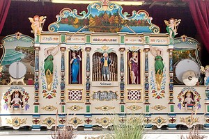 10 Fairground Organ Videos to Help You and Your Neighbors Get Through Quarantine