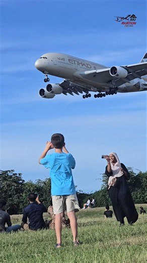 Literally No one Could BELIEVE This..!😳 Etihad Airbus A380 🇦🇪✈️👑. #etihadairways #airbusa380