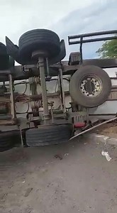 WATCH | Tanker Accident in Musina ( Limpopo Province ) This is the same company ( Infinity Transport) which one of their truck Exploded Two weeks back in Boksburg Gauteng Province killing more than 35 People with more than 50 still battling for their lives in Hospital. #FlyingNews🦅 | FlyingNews Live Update ZA 365/24/7