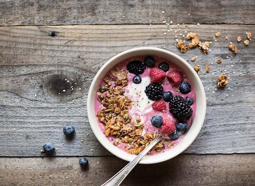 Easy Healthy Granola Recipe with Oats, Honey & Nuts | Healty Nibbles