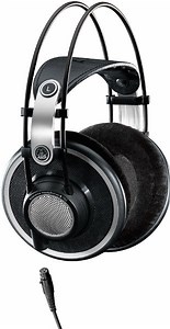 AKG K702