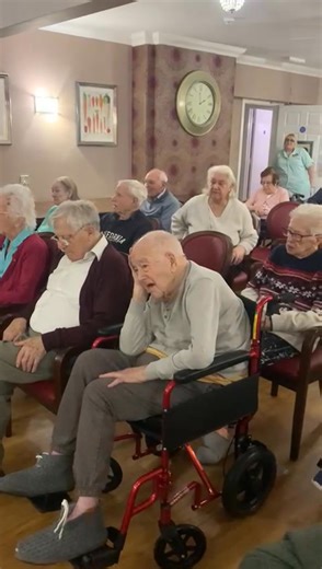 Today we was very lucky to have a visit from the lovely children at chipping hill school who came to sing for us 😊 Thankyou all for coming, we loved it 🤍 #Parkviewwitham #RunwoodHomes #choir | Park View Witham - Runwood Homes Senior Living