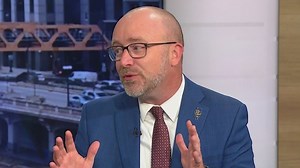 Illinois lawmaker calls for urgent action over DCFS investigation practices