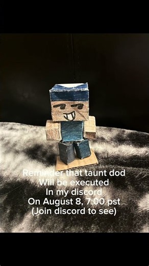 I also have my paper crafts templates in the discord if you want to print them :)