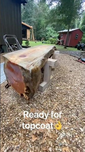 Remove polyurethane easily????🤔 #woodworking #diy