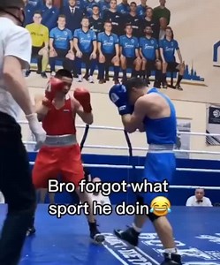Boxer takes a BRUTAL body shot that has him rethinking his career—switching to a new martial art? 😅 Watch this epic boxing match highlight! 🥴 #Boxing #BodyShot #Knockout #FightNight #BoxingLife #Punch #RingAction #BoxingMatch #FightGame #SweetScience #BoxingFans #CombatSports #InTheRing #BoxingHighlight #KO #BoxingWorld #FightLife #BoxingTraining #Pugilism #BoxingNews #HeavyHitters #BoxingCommunity #RingKings #FightHard #BoxingLovers | Legends Of Boxing