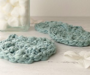 The Best Crochet Facial Scrubbies for Craft Fairs: Video Tutorial & PDF