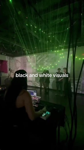 Mesmerizing Black and White Visuals in VJing