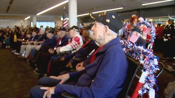 World War II veterans honored with special flight to National WWII Museum