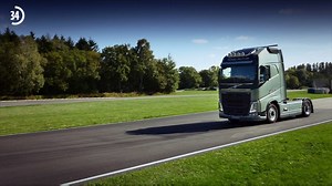 The I-Shift Dual Clutch enables seamless gear changes, using sports car technology that is totally unique in the heavy trucks market. When conditions demand a lot of shifting, this gearbox really comes into its own. http://ow.ly/s5q0306OCBx | Volvo Trucks