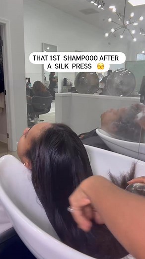 How scary is that 1st shampoo after a silk press #healthyhair#flexirodset #protectivehairstyle#blackgirlmagic #rollerset#hair#flexirods #hairstyle #atlnaturalhairsalon#hairstyletutorial #naturalhaircommunity#atlantasilkpress#black_new_audio | Brook Boehm