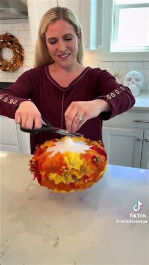 Leaf Bowl Fall Crafty Decor. #modpodge #crafts