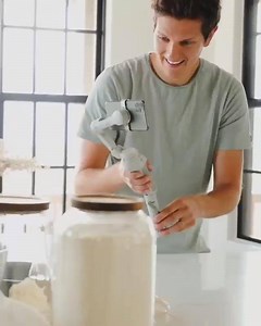 10K views · 161 reactions | Brad Devine(https://instagram.com/bradleydevine/)による #DJIOM4 Tips動画。 マグネット着脱式を採用した #OM4 で、家族との大切な思い出もより簡単に撮影可能に | DJI | Facebook