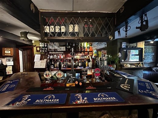 Much-loved Calderdale pub put up for sale 'with potential to convert into a large home' as owners plan retirement