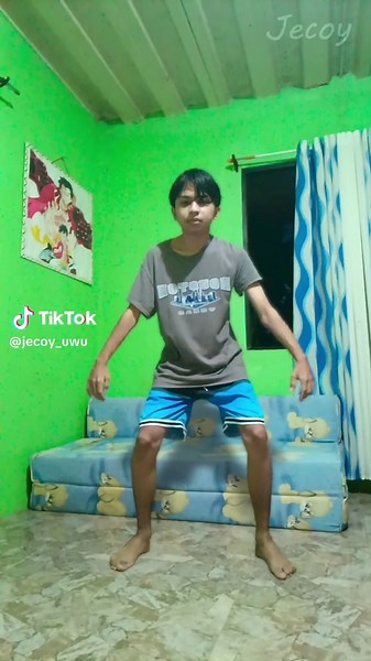 Memorable Dancing Moves Compilation | Hilarious Dance Trend Memes