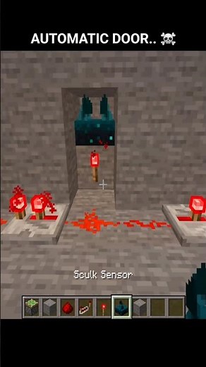 Automatic Door with Motion Sensor 😳🚪 | Minecraft #mctutorial #shortsminecraft #gaming #secretdoors