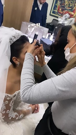 Bridal Hair Styling Tips for Long Hair