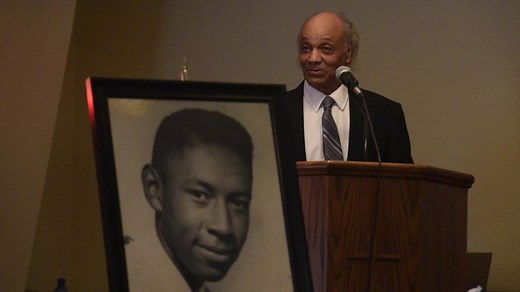Richard Nelson speaks during the funeral of longtime friend Sam Cook