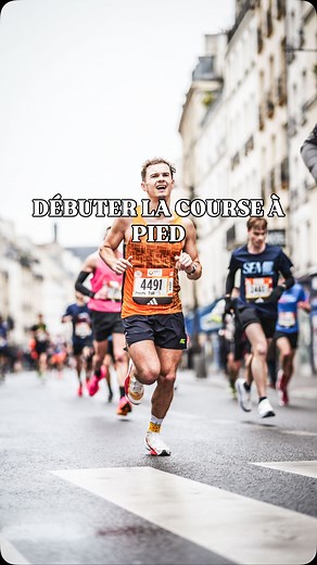Tu veux te mettre au running mais tu ne sais pas par où commencer ? 🏃‍♂️ Moi aussi j’ai démarré de zéro il y a quelques années… et je me suis vite rendu compte qu’on peut progresser rapidement sans se blesser si on applique les bonnes bases ✅ Dans ce Reel je te partage 5 conseils concrets qui m’ont aidé à franchir le cap et à prendre plaisir à courir 🔥 👉 Dis-moi en commentaire où tu en es dans ta pratique (0 km, 5 km, 10 km ?) et je te donnerai des conseils adaptés 👇 #running #courseapied #c