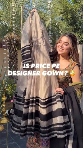 Jab influencer khud pehne, tab product bolta hai — seller nahi. 👀✨ Same designer gown, same look, same premium finish — koi difference nahi. ❌ Catalogue shots nahi ❌ Over-promises nahi ✔ Real person ✔ Real styling ✔ Real product Isliye ye reel sirf inspiration nahi, shopping decision ke liye hai. Perfect for: ✨ Party & evening functions ✨ Festive styling ✨ Statement look lovers 📦 COD Available 🚚 Fast Dispatch ⚠️ Limited stock only 👉 Order now at 👉 www.shreemall.com 👉 Reel save kar lo — baa