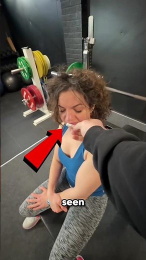 Why Athletes Sniff Smelling Salts Before Heavy Lifts #SmellingSalts #Weightlifting #Powerlifting