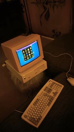 Old beat up computer still working 💪#y2k #pcgaming