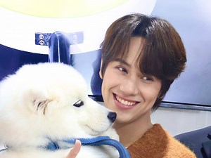 Nuna太大只了 爸爸抱起来有点困难😂