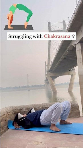 Easy Way To Do Chakrasana 🧘‍♀️✨ #chakrasana #wheelpose #backbend #backbending #fitness #yoga