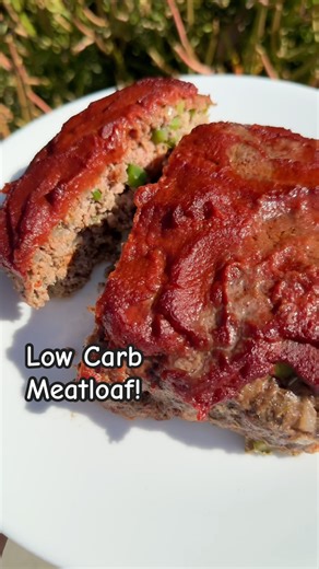 🥩 Low-Carb Keto Meatloaf!