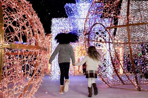 5 places to experience holiday light shows in the Katy-Fulshear area