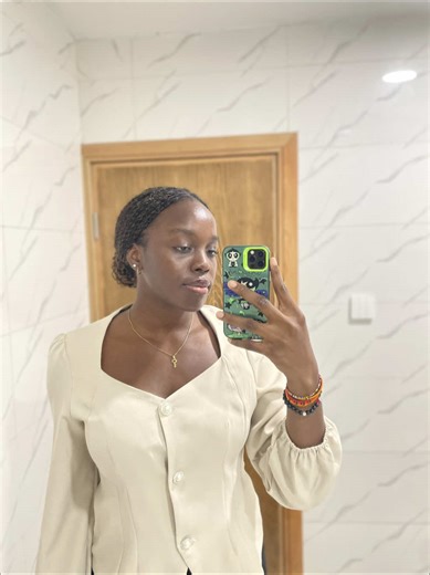 A Day in the Life of a Banker: Unfiltered Vlog