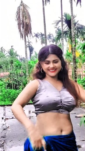 13K views · 771 reactions | I Hope Happy Ending Eid.....  #dance #hotdance #acting #expressionqueen #dancereels #explore #share #reels | 퐌퐢퐬퐬 퐇퐨퐭퐧퐞퐬퐬 | Facebook