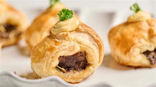 Mini Beef Wellington Bites Recipe