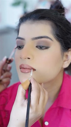 Creating magic… step by step ✨🖤#makeuptransformation #makeuptutorial #youtubeshorts #vandanamittal