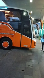 24K views · 254 reactions | Jam malam bus efisiensi  #bus #reelsbus #reelsbusindonesia | Teguh Saputro | Facebook