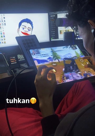 Gameplay Seru PUBG Mobile dengan BTR Vehung