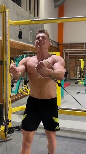 Pure Aesthetics – Young Muscular Athlete Flaunts Ripped Physique- Emmet Charm #aesthetic #fitness