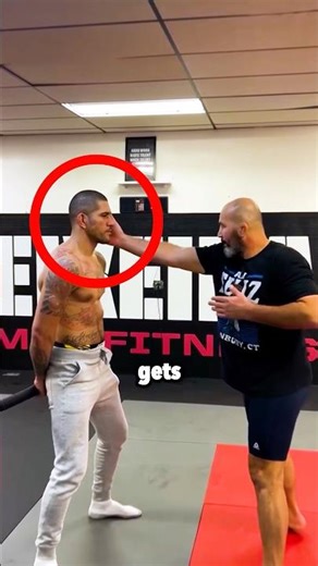 Alex Pereira Gets SLAPPED by a Power Slap Champion 😳